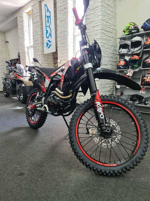 Мотоцикл Kayo T4 ROAD 300сс!