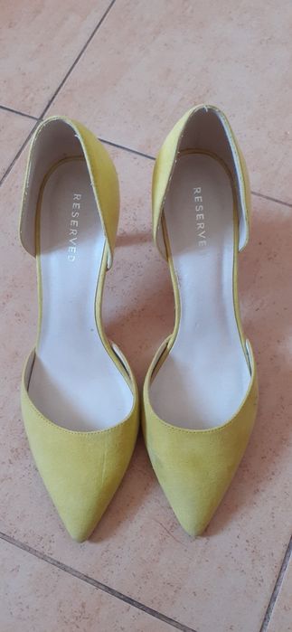 Szpilki żółte 39 NOWE Reserved