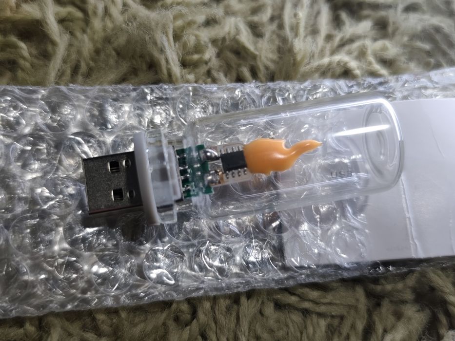 USB-світильник з ефектом мерехтливого полум'я (64x22 мм)