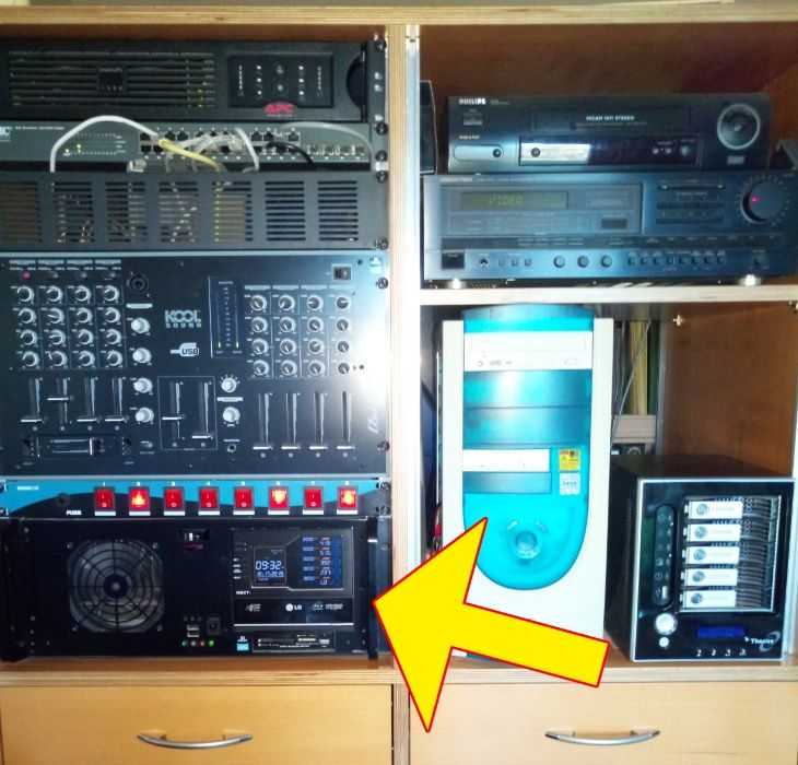 Professional PC for Full HD Video Editing, Octa-Core63825217385345121