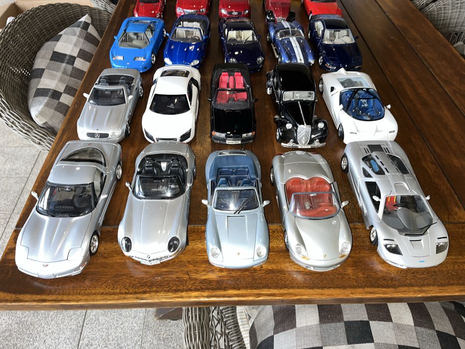 Lote miniaturas carros 1/18