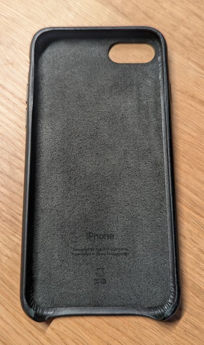 Apple iPhone SE 2022 64GB Midnight - pełny zestaw