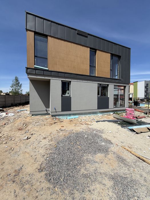Дуплекс 130 м² з гаражем, 2,5 сотки . Газ. Софіївська Богщагівка