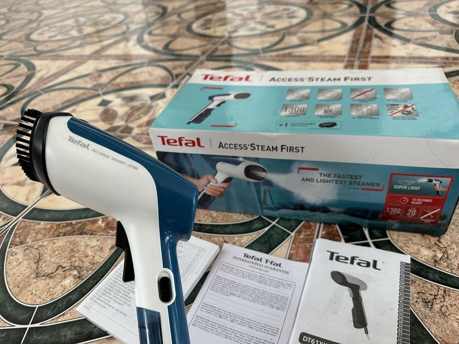 Ручний відпарювач Tefal ACCESS STEAM FIRST DT6130E0