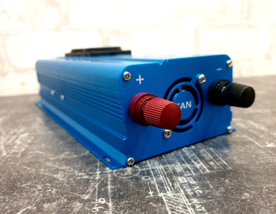 Інвертор Foval перетворювачь инвектор 12/220V ,3000W чистый синус