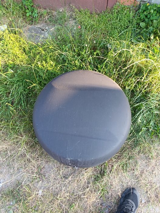 Кришка кожух чохол на запасне колесо Тойота рав 4