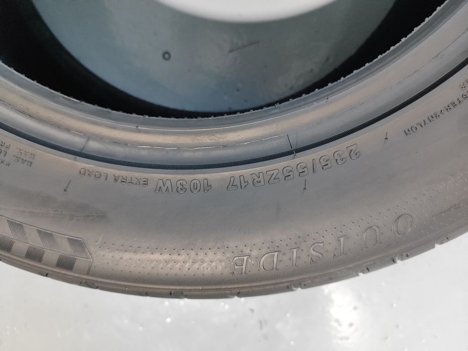 1 pneu semi novos 235-55R17 - Oferta dos Portes