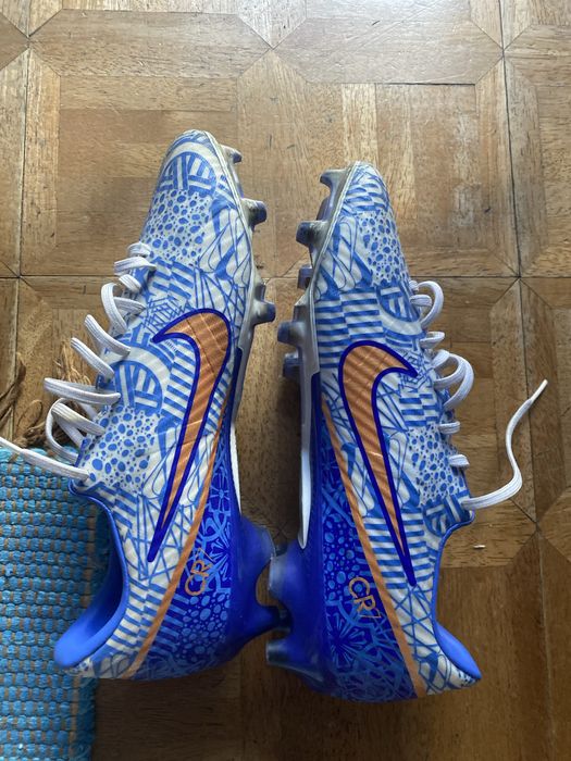 Chuteira air zoom 2022