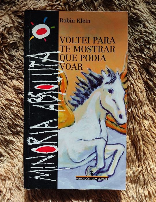 Livro "voltei para mostrar que podia voar"