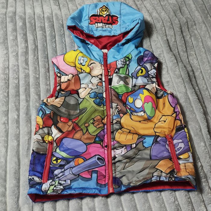 Легка осіння жилетка