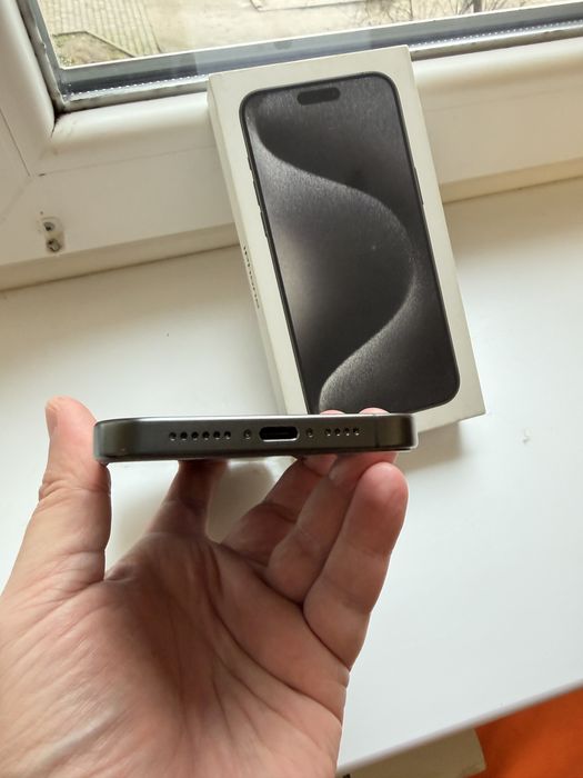 iPhone 15 Pro Max 256 Black Titanium , Neverlock