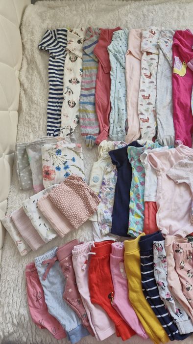 Paka ubranek dla dziewczynki 62 68 56