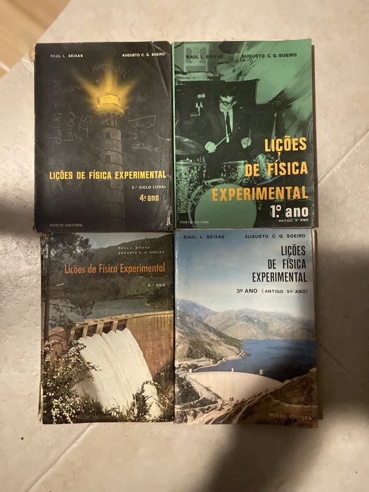 Livros de Fisica e quimica - varios anos