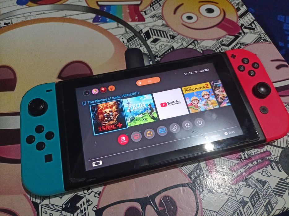 Konsola Nintendo Switch Bendy Zelda etui pad dodatki