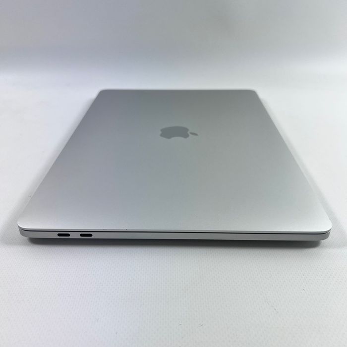 MacBook Pro 13 2022 M2 16GB RAM 256GB SSD Silver ГАРАНТІЯ МАГАЗИН