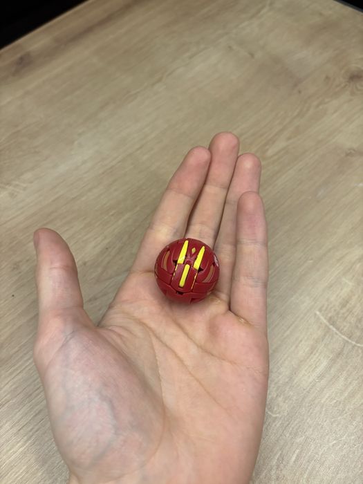 Bakugan Dragonoid Vortex Pyrus