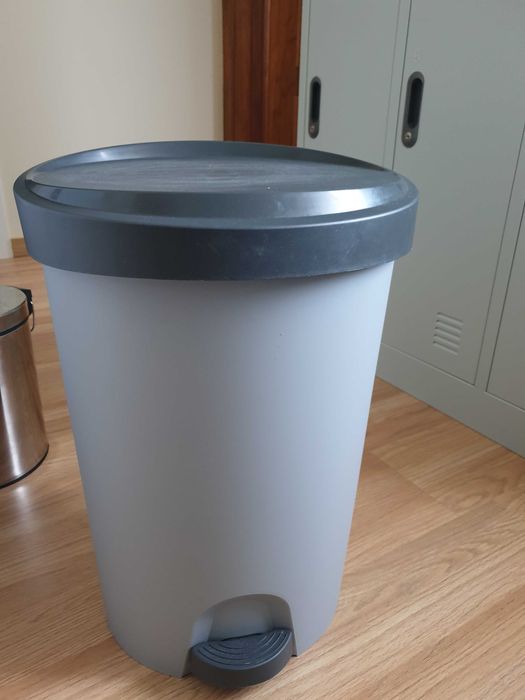 4 Caixotes diferentes como novos