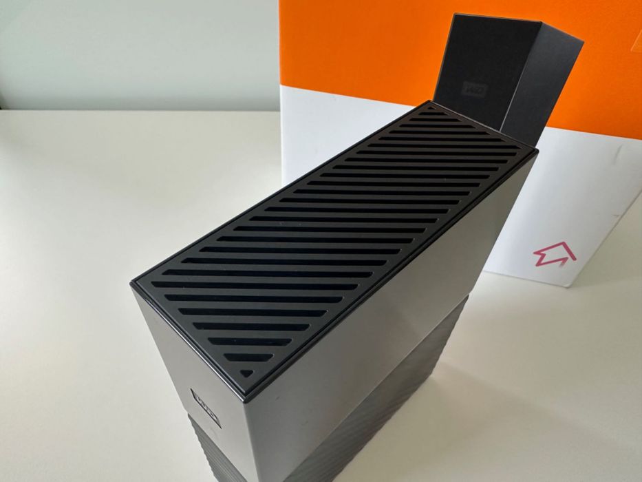 Disco Externo Western Digital WD My Book 8TB Caixa e Acessórios