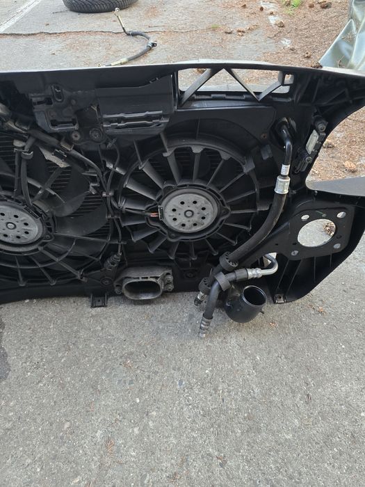 Audi A4 B7 2.0 TFSI pas przedni