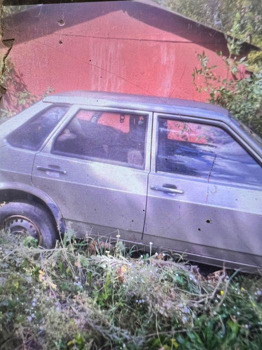Автомобіль ваз 1.6