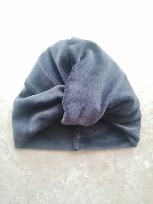 Sprzedam czapkę turban +komin