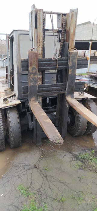 Львівський Навантажувач 5т