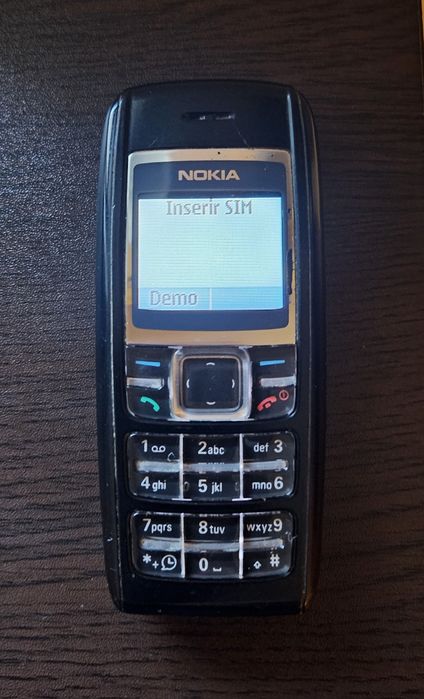 Telemóvel NOKIA 1600