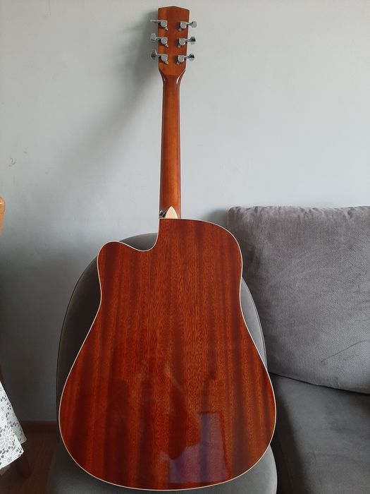 Gitara akustyczna Harley Benton