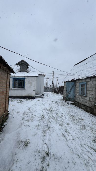 Продам будинок смт.Рокитне