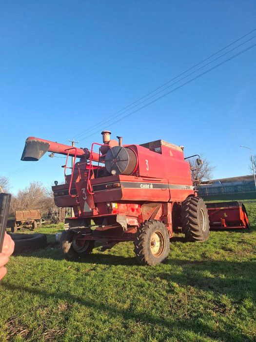 Комбайн зернозбиральний Case 2166