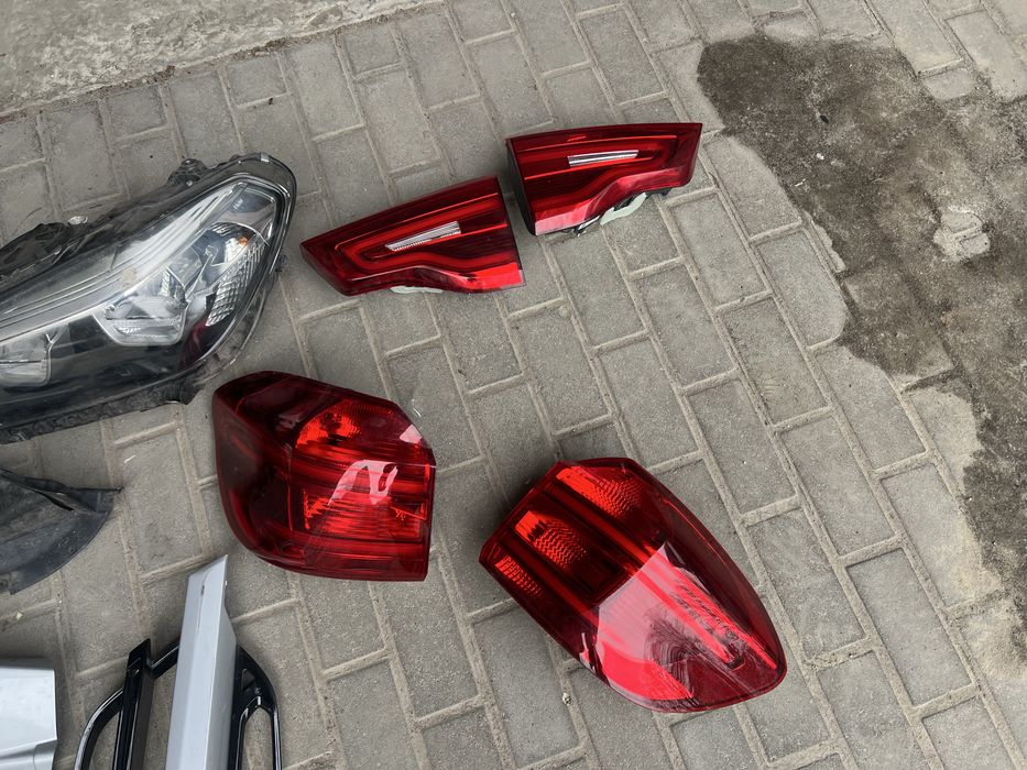 Фари, стопи решітки локер bmw g01 дорест