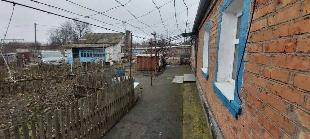 Продам будинок в м. Апостолове