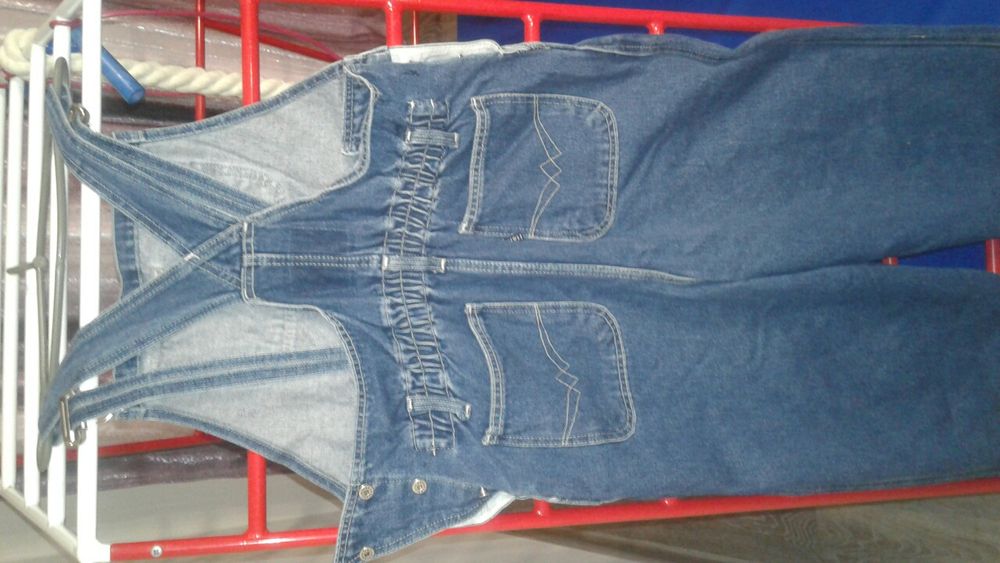 Комбинезон джинсовой для беременых