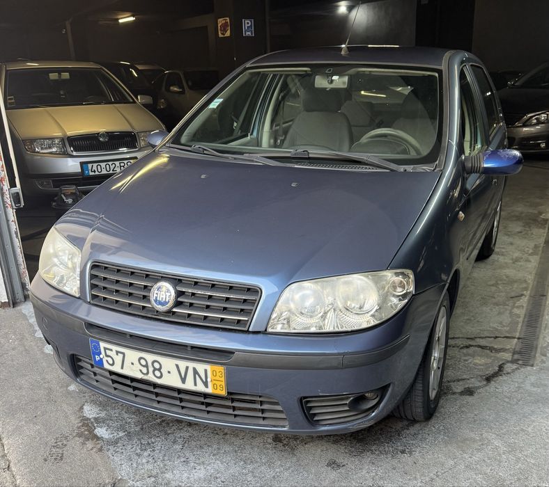Fiat Punto 1.2 16V 80cv Dynamic - 155Milkm