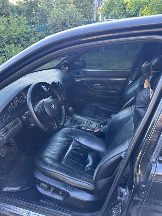 Продам bmw e39 535i