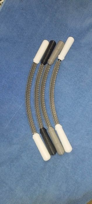 ІНАРІ масажер пружинний. ИНАРИ массажёр пружинный.