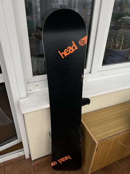 Deska snowboardowa HEAD ROCKA FW 4D – 158 cm + wiązania Aiden