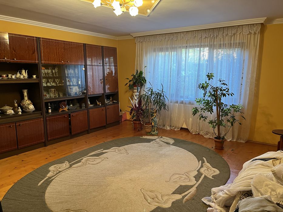 Дім 232 м2 приват ділянка 7 сот Берегово Бем Йожефа 62-A