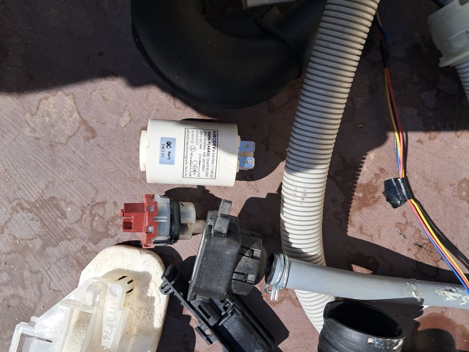 Electrolux ESL47700R   pompa