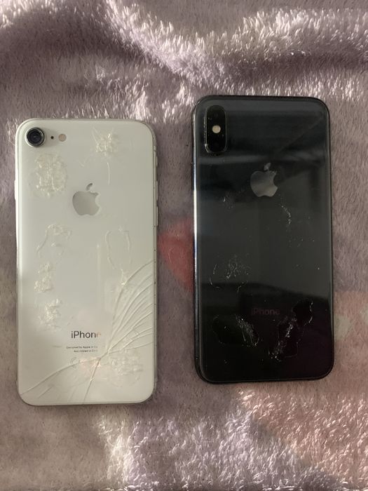 iPhone XS/256 iPhone 8/64