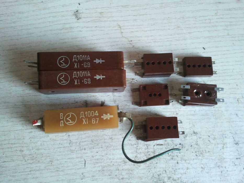 Диодные столбы(сборки)+Диоды(Д215-Д242-Д201-Д231) СССР