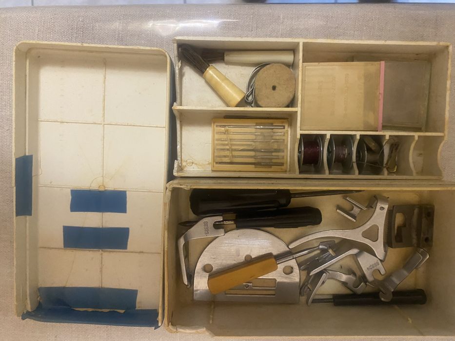 Швейна машинка Radom