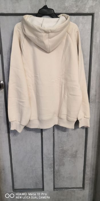 Bluza z kapturem damska.