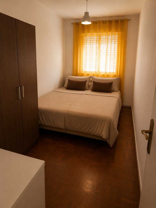 Quartos para alugar/arrendar em Santo antónio dos Cavaleiros