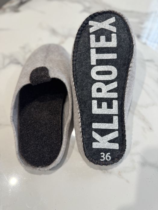 Войлочні домашні тапки