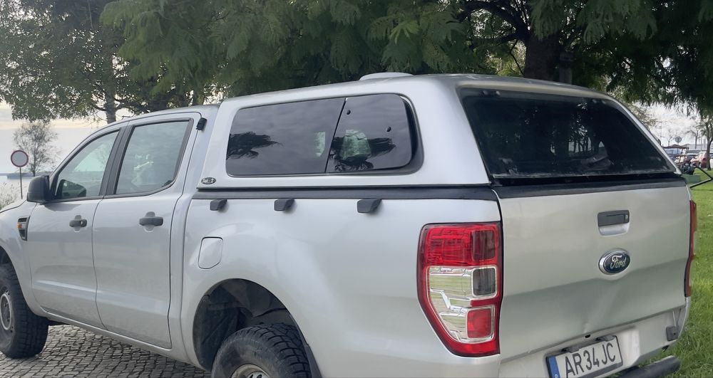 Ford ranger cabine traseira