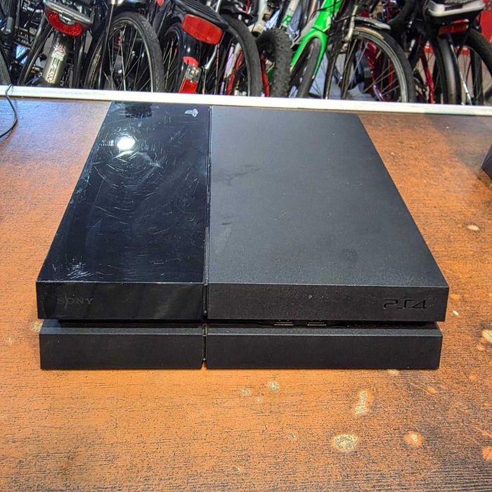 Konsola Ps4 500gb soft 7.021 + pad