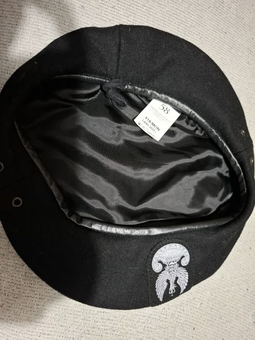Beret WP Czarny Wojsk Lądowych MON rozmiar 58.