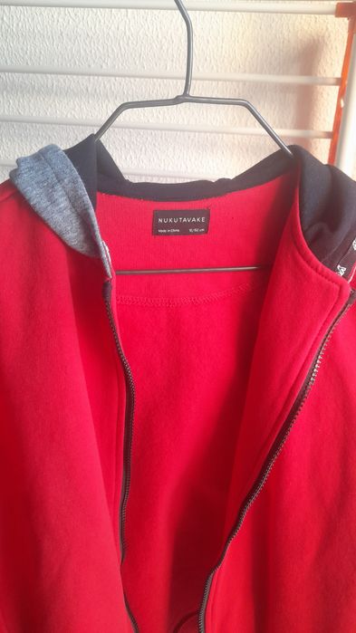 Casaco de Fato de Treino vermelho  12 Anos