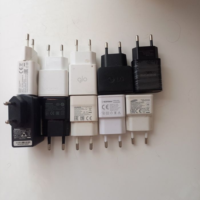 Адаптер питания зарядное устройство